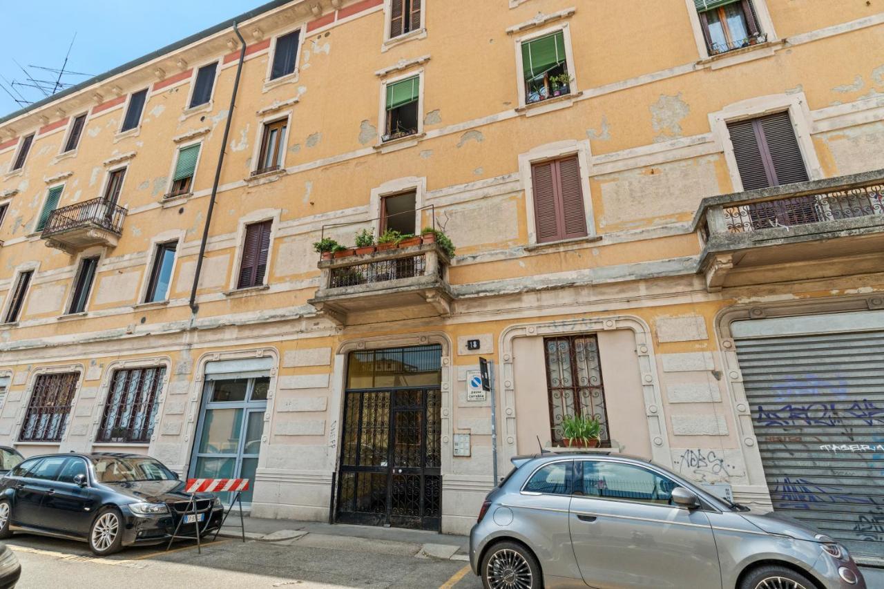 شقة Navigli Charming Flat ميلان المظهر الخارجي الصورة